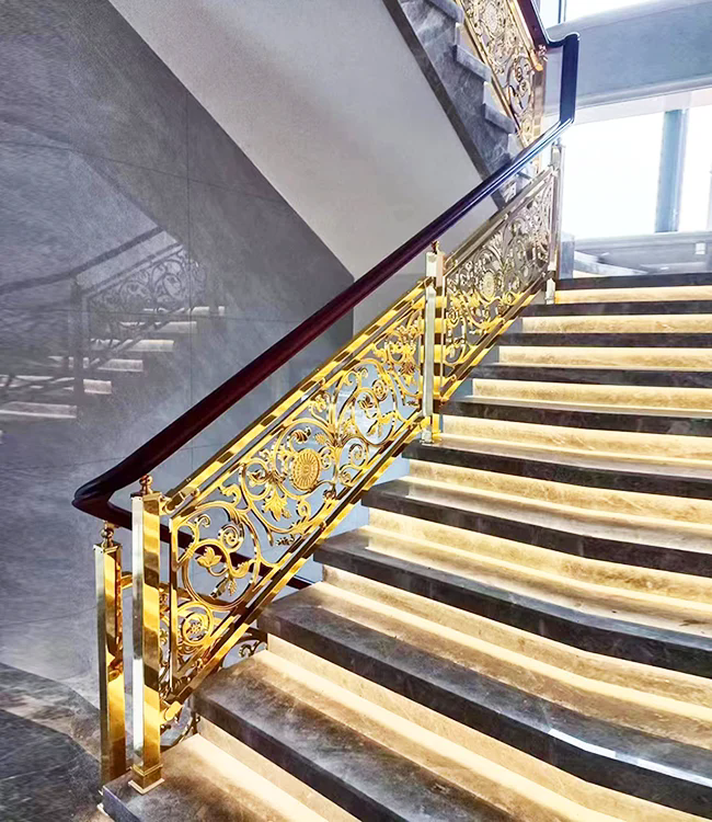 Hvordan forbedrer en trappetrækning sikkerhed og stil i moderne arkitektur?